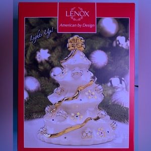 Porcelain Christmas tree with lights